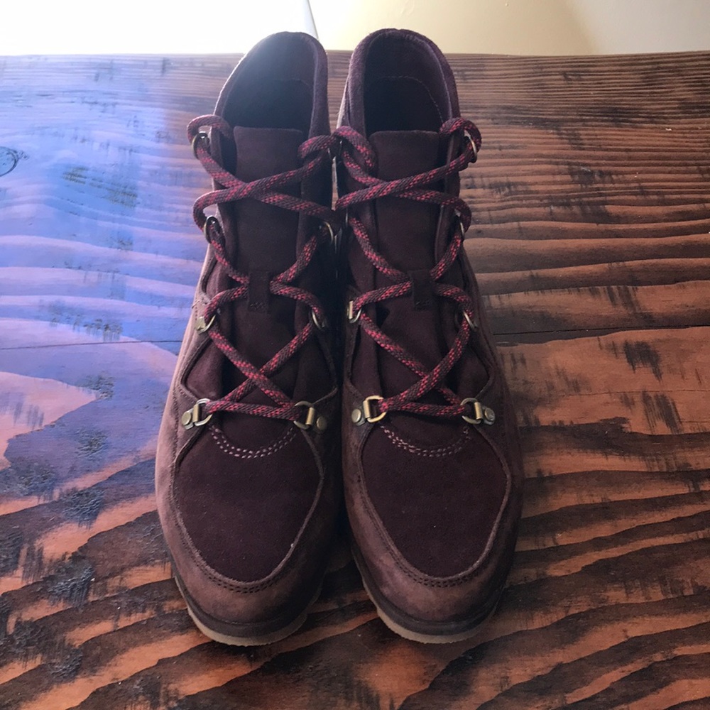 SOREL Sneakchic Boot